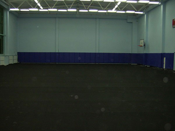 Укладка бесшовного наливного покрытия на основе резиновых матов в Балтийске