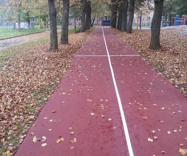 Укладка резинового рулонного покрытия