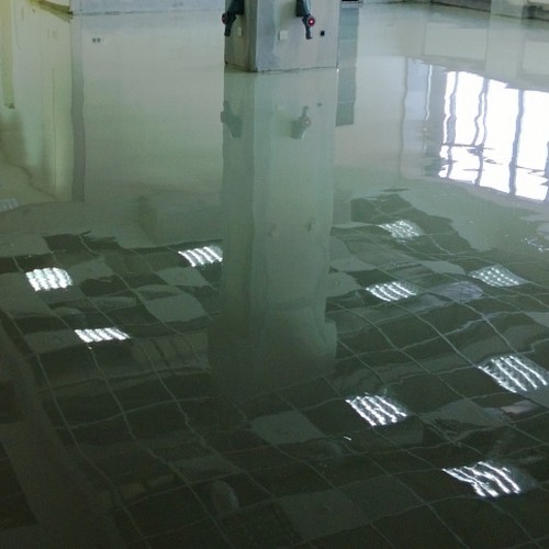 Устройство полимерного пола в помещении на ул. Новохохловская