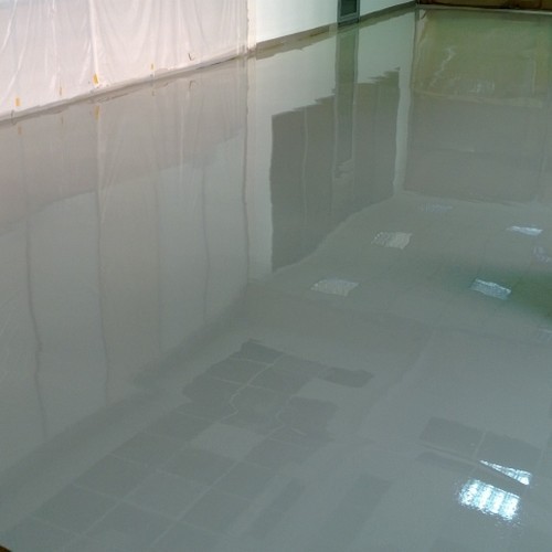 Устройство полимерного пола в помещении на ул. Новохохловская