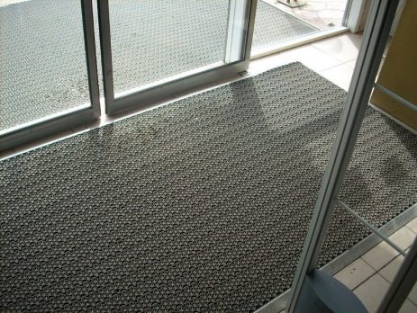 Многоуровневая грязезащитная система