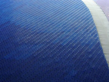 Пластиковое покрытие для обустройства пола