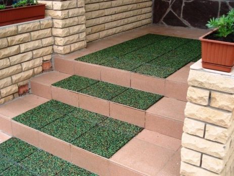 Резиновые коврики для дачи