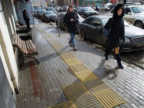 Что такое тактильная тротуарная плитка и в чем ее особенности?