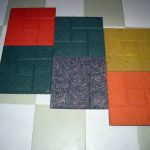 Производство тротуарной резиновой плитки и ее виды