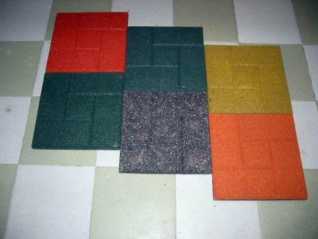 Виды и применение тротуарной резиновой плитки